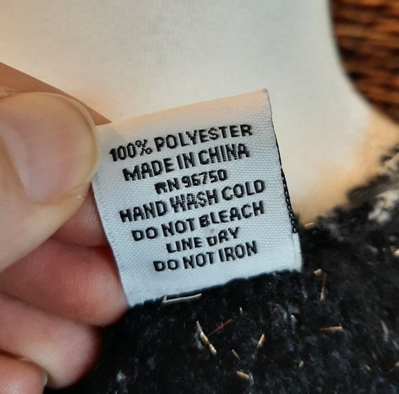 Jessica McClintock Poncho Oversized Blanket Wrap Woven Metallic Soft Fringe Boho - Picture 9 of 9